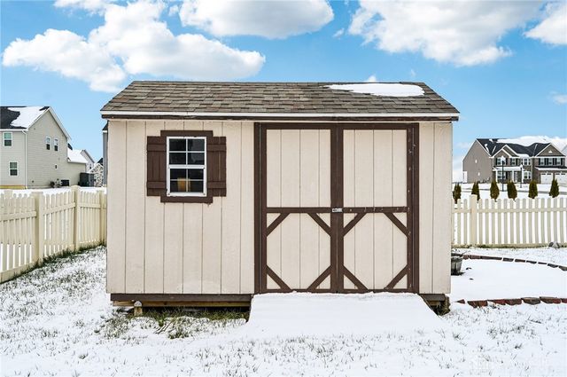 4076 Spicebush Drive, Tipp City, OH 45371