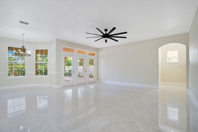 6615 HELMSLEY CIRCLE, Windermere, FL 34786