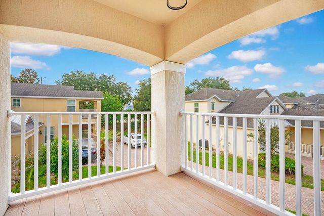 6615 HELMSLEY CIRCLE, Windermere, FL 34786