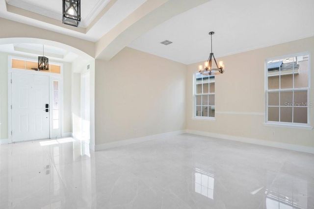 6615 HELMSLEY CIRCLE, Windermere, FL 34786