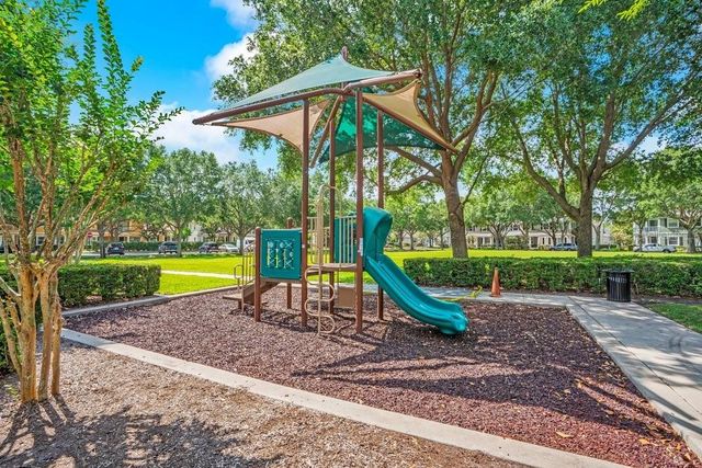 6615 HELMSLEY CIRCLE, Windermere, FL 34786