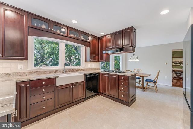 13456 COBRA CT, Herndon, VA 20171