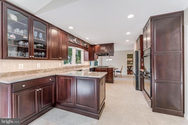 13456 COBRA CT, Herndon, VA 20171
