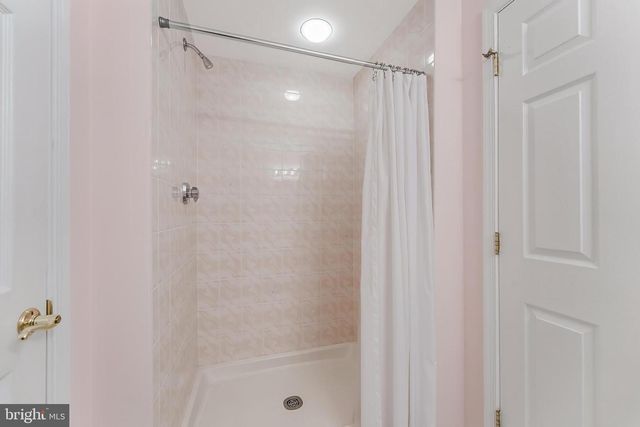 13456 COBRA CT, Herndon, VA 20171