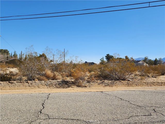 723 Clark Road, Lucerne Valley, CA 92356