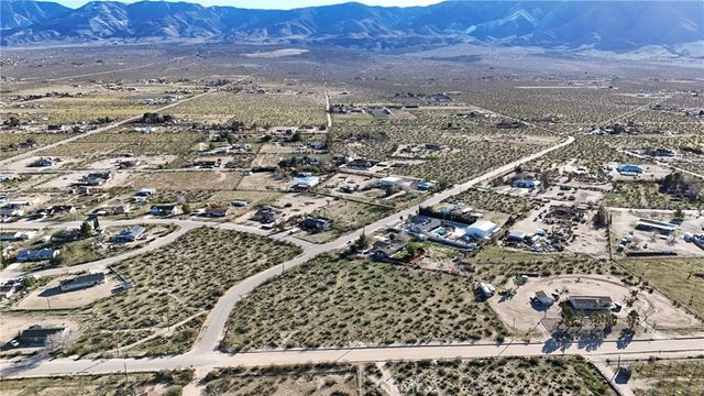 723 Clark Road, Lucerne Valley, CA 92356