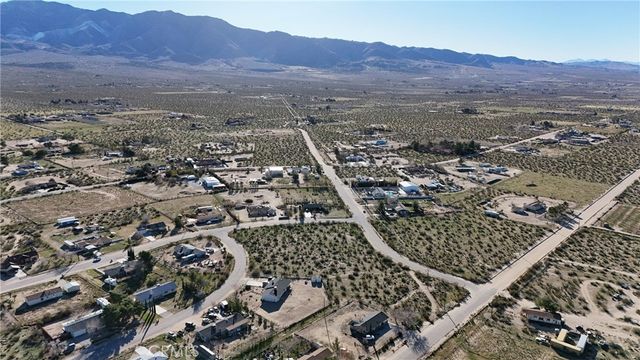 723 Clark Road, Lucerne Valley, CA 92356