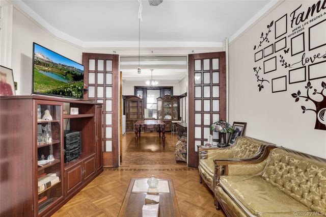 2161 Walton Avenue, Bronx, NY 10458