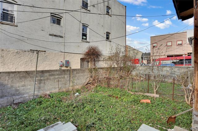 2161 Walton Avenue, Bronx, NY 10458
