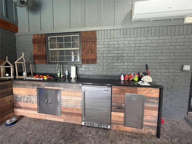 3349 Hardy Springs, Mcalester, OK 74501