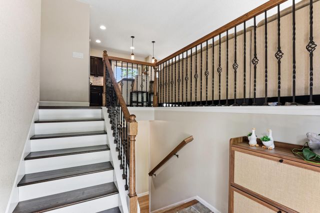 14000 75th Place N, Maple Grove, MN 55311