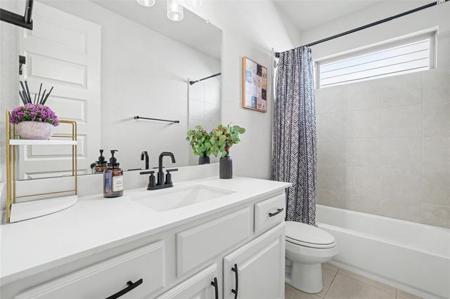 1325 Texas Ash LN, Georgetown, TX 78628