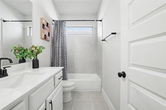 1325 Texas Ash LN, Georgetown, TX 78628
