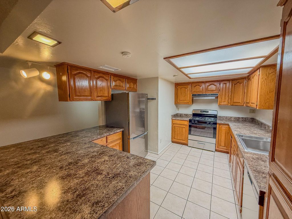 Image 12 of property listing at 948 CACTUS WREN Lane, Sierra Vista, AZ 85635
