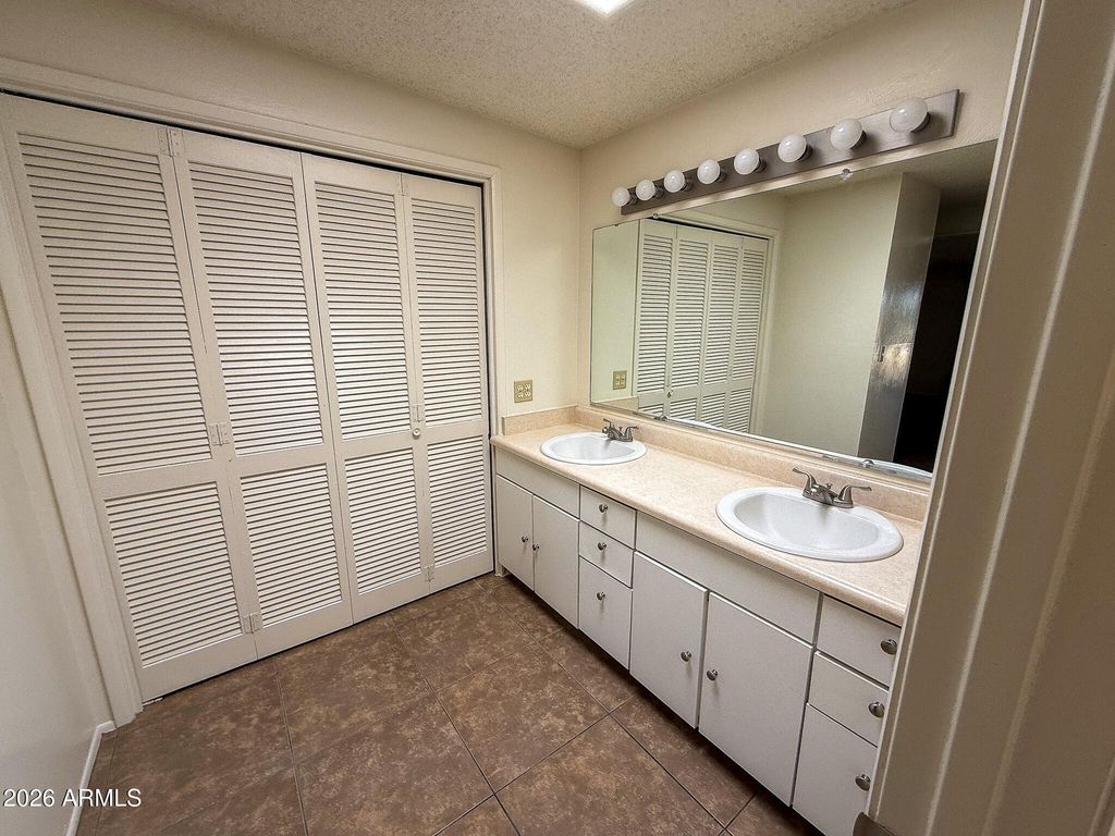 Image 20 of property listing at 948 CACTUS WREN Lane, Sierra Vista, AZ 85635