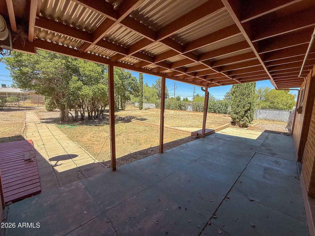 Image 31 of property listing at 948 CACTUS WREN Lane, Sierra Vista, AZ 85635