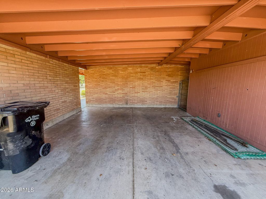 Image 37 of property listing at 948 CACTUS WREN Lane, Sierra Vista, AZ 85635