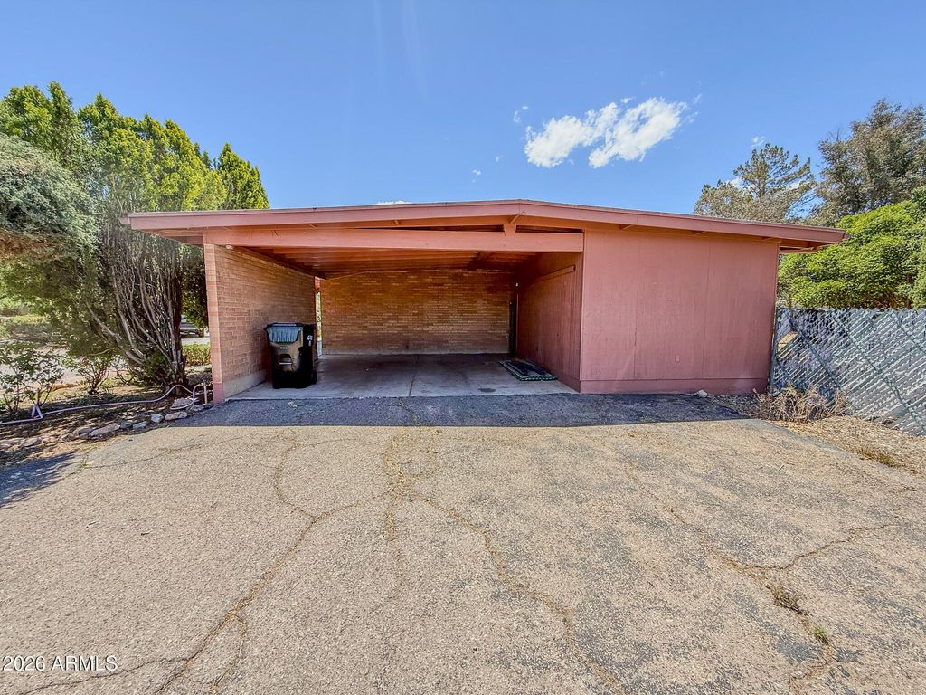 Image 40 of property listing at 948 CACTUS WREN Lane, Sierra Vista, AZ 85635
