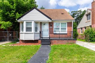 9037 Longacre Street, Detroit, MI 48228
