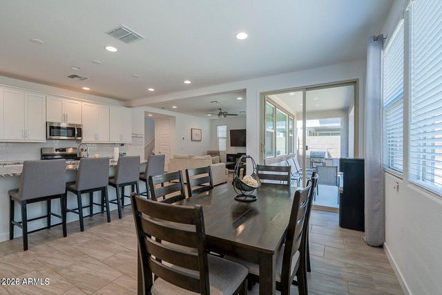 2459 E ATHENA Avenue, Gilbert, AZ 85297
