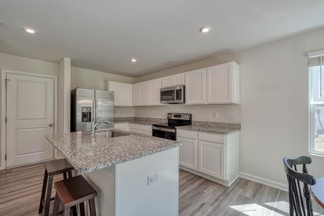 890 Purcell Dr., Woodruff, SC 29388