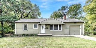 5709 W 70th Terrace, Overland Park, KS 66204