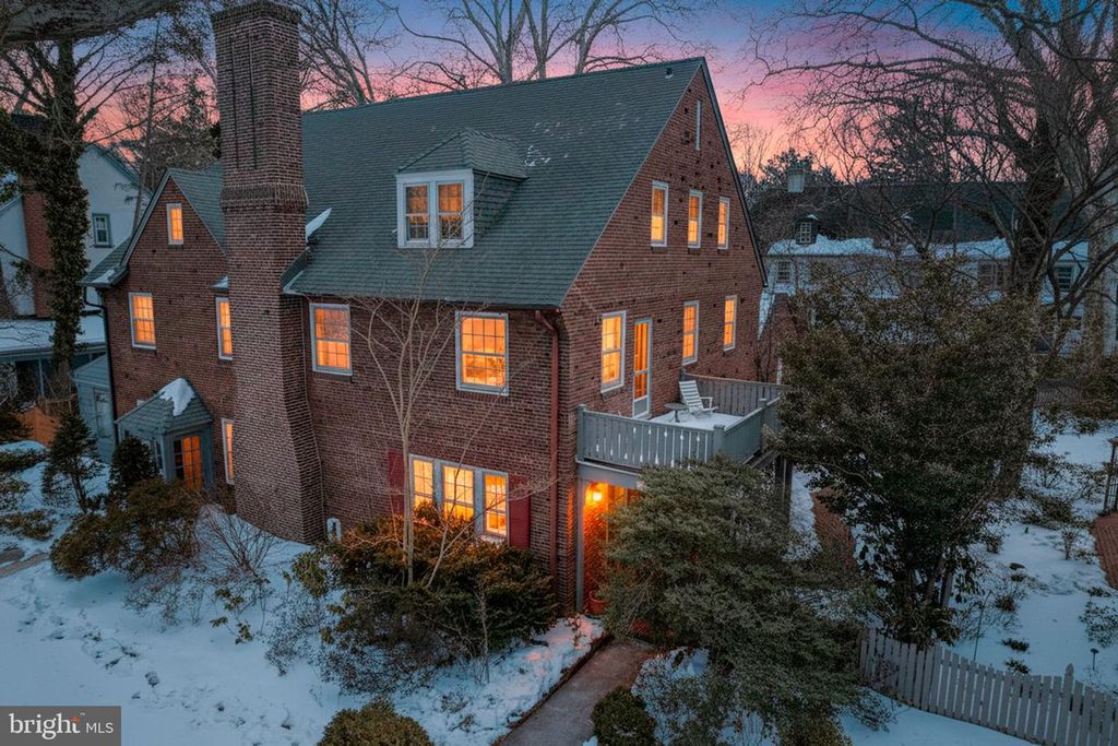 708 GREENHILL AVE, Wilmington, DE 19805