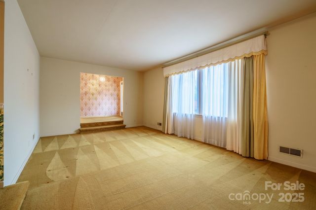 216 Country Club Road, Shelby, NC 28150