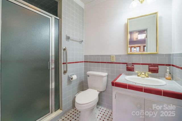 216 Country Club Road, Shelby, NC 28150