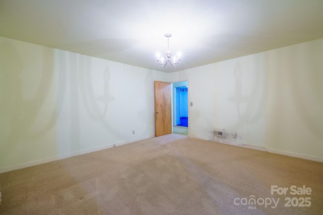 216 Country Club Road, Shelby, NC 28150