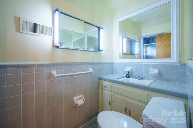 216 Country Club Road, Shelby, NC 28150