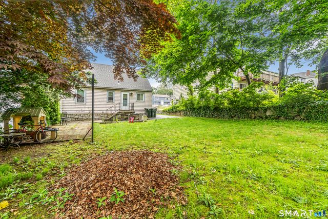 214 Thames Street, New London, CT 06320