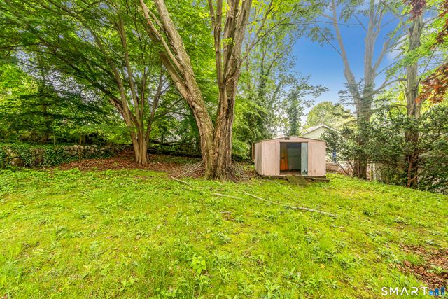 214 Thames Street, New London, CT 06320