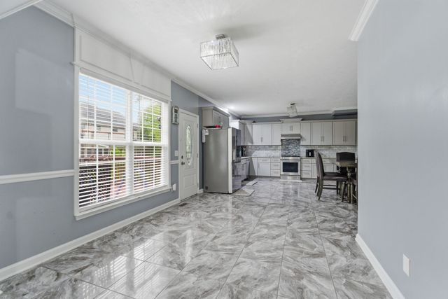 4805 Aaron Dr, Antioch, TN 37013