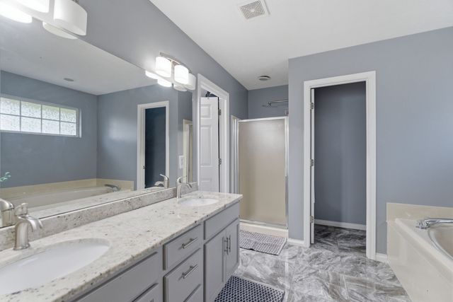 4805 Aaron Dr, Antioch, TN 37013