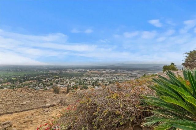 7350 Live Oak, Jurupa Valley, CA 92509