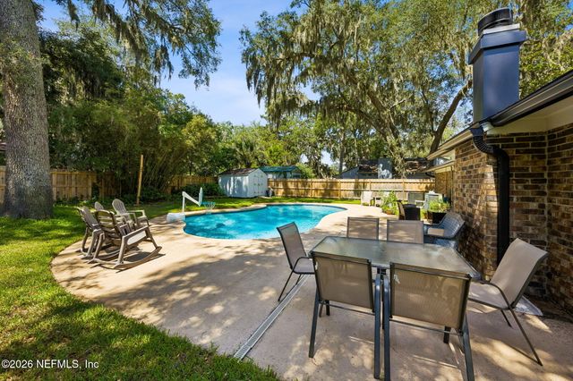 4533 MONUMENT POINT Circle, Jacksonville, FL 32225