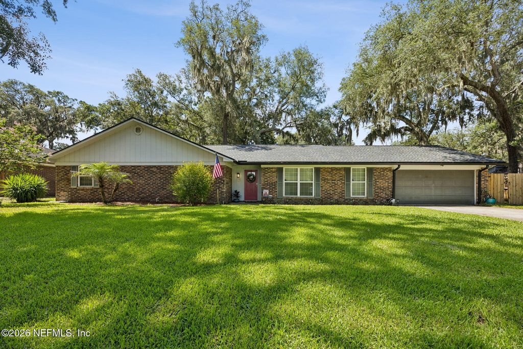 4533 MONUMENT POINT Circle, Jacksonville, FL 32225