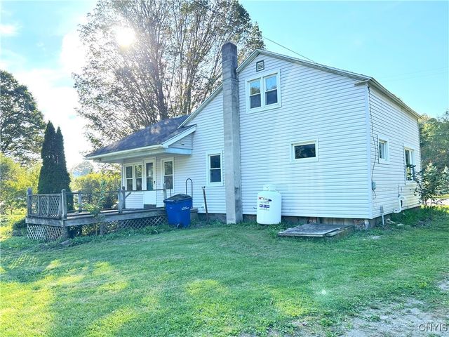 1098 State Route 221, Marathon, NY 13803