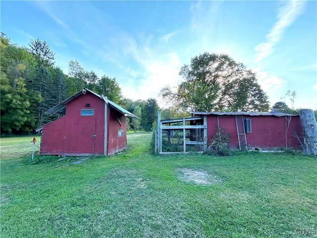 1098 State Route 221, Marathon, NY 13803