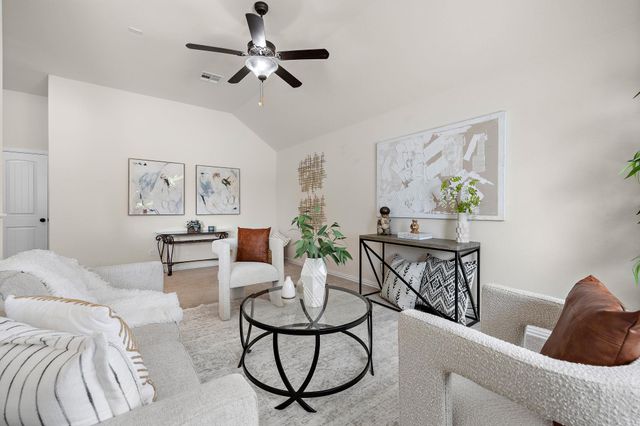 4034 Geary ST, Round Rock, TX 78681