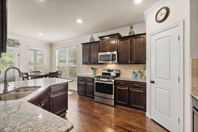 4034 Geary ST, Round Rock, TX 78681