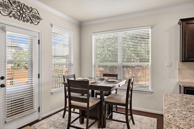 4034 Geary ST, Round Rock, TX 78681