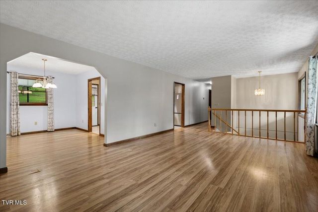 4408 Fieldstone Drive, Kingsport, TN 37664