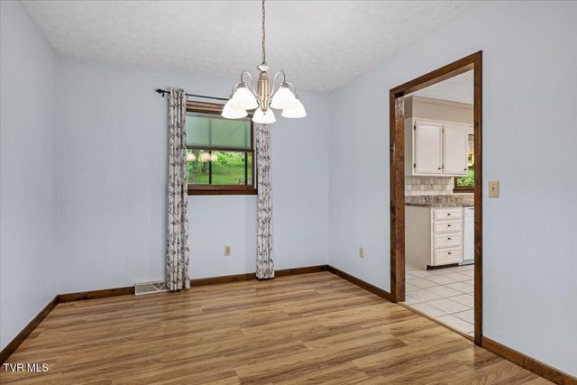 4408 Fieldstone Drive, Kingsport, TN 37664