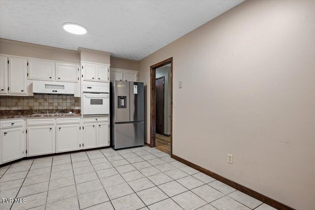 4408 Fieldstone Drive, Kingsport, TN 37664
