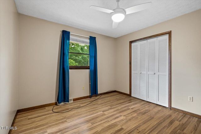 4408 Fieldstone Drive, Kingsport, TN 37664