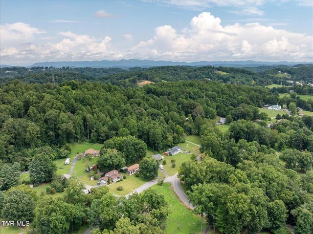 4408 Fieldstone Drive, Kingsport, TN 37664