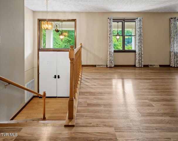 4408 Fieldstone Drive, Kingsport, TN 37664