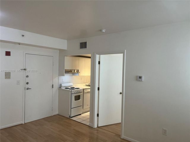 1550 Drexel Ave 203, Miami Beach, FL 33139